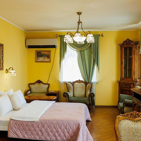 Квартира Антиквара У Центрі Полтави Мережа Alexapartments Документи Для Відряджень Безконтатне Заселення Цілодобово Poltava Esterno foto