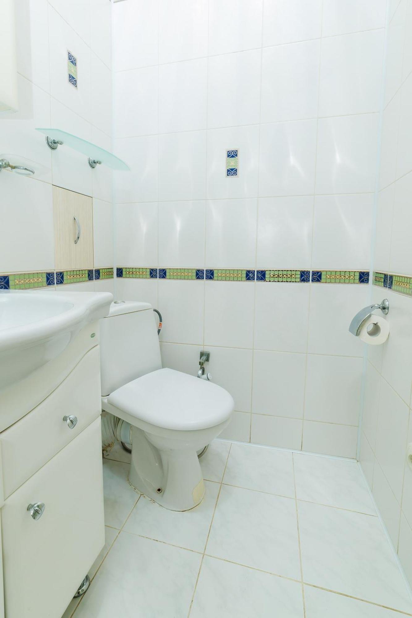 Квартира Антиквара У Центрі Полтави Мережа Alexapartments Документи Для Відряджень Безконтатне Заселення Цілодобово Poltava Esterno foto