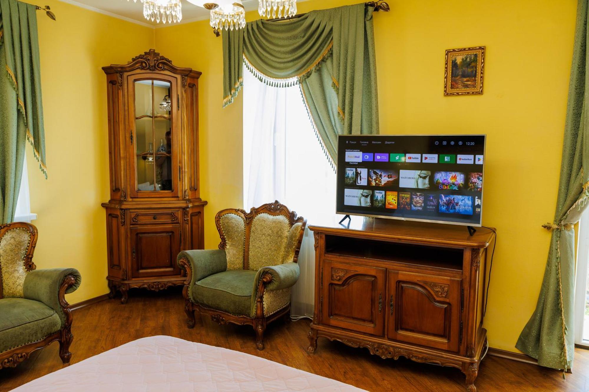 Квартира Антиквара У Центрі Полтави Мережа Alexapartments Документи Для Відряджень Безконтатне Заселення Цілодобово Poltava Esterno foto