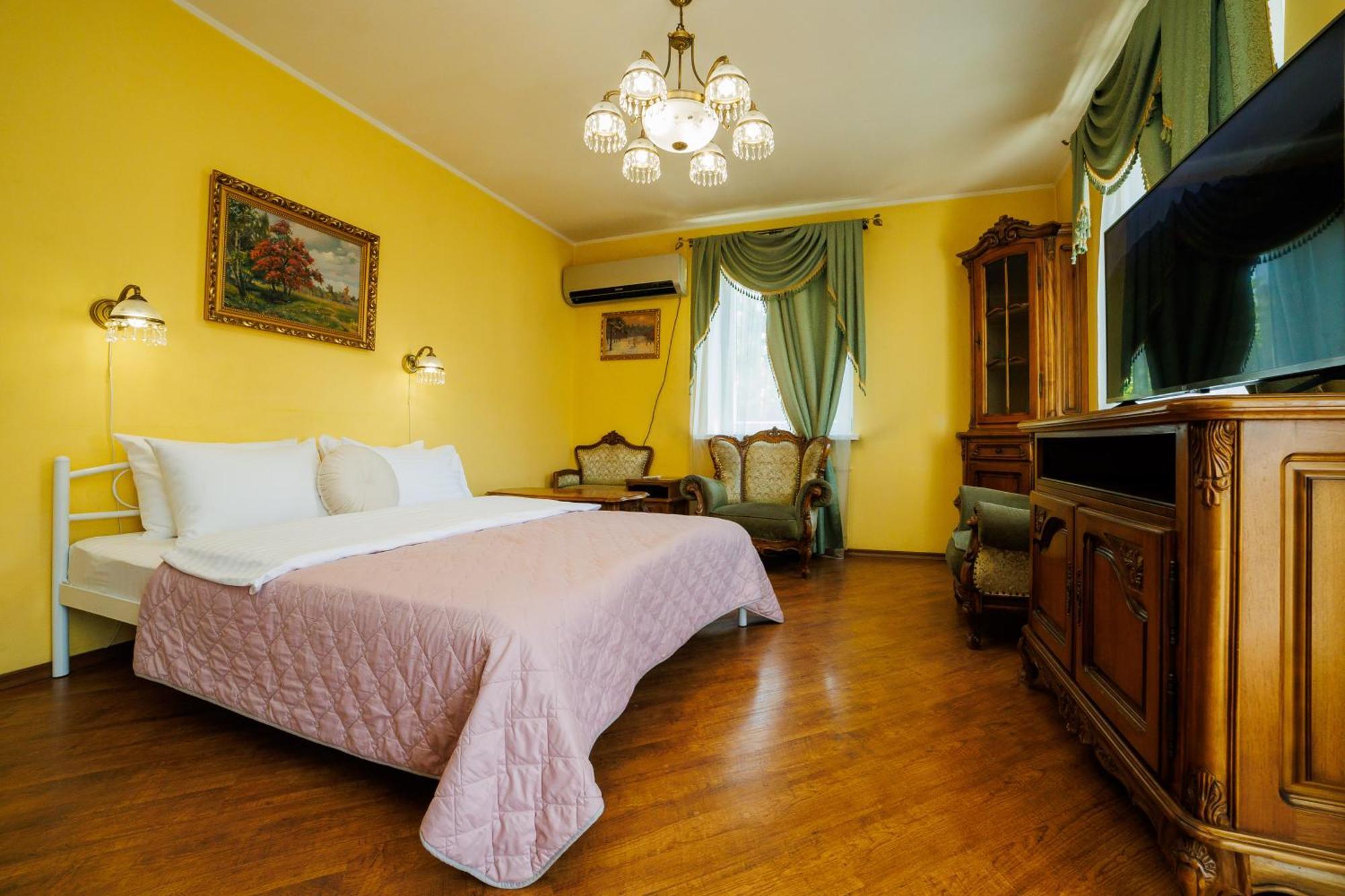 Квартира Антиквара У Центрі Полтави Мережа Alexapartments Документи Для Відряджень Безконтатне Заселення Цілодобово Poltava Esterno foto